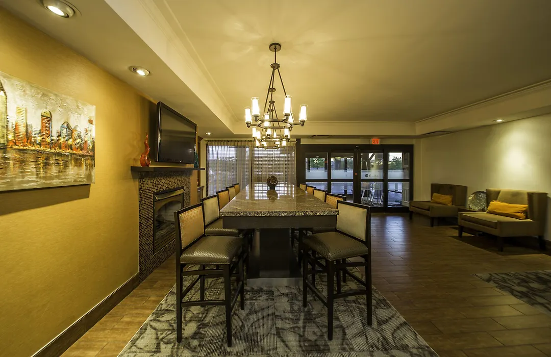 Hampton Inn By Hilton Philadelphia International Airport-1